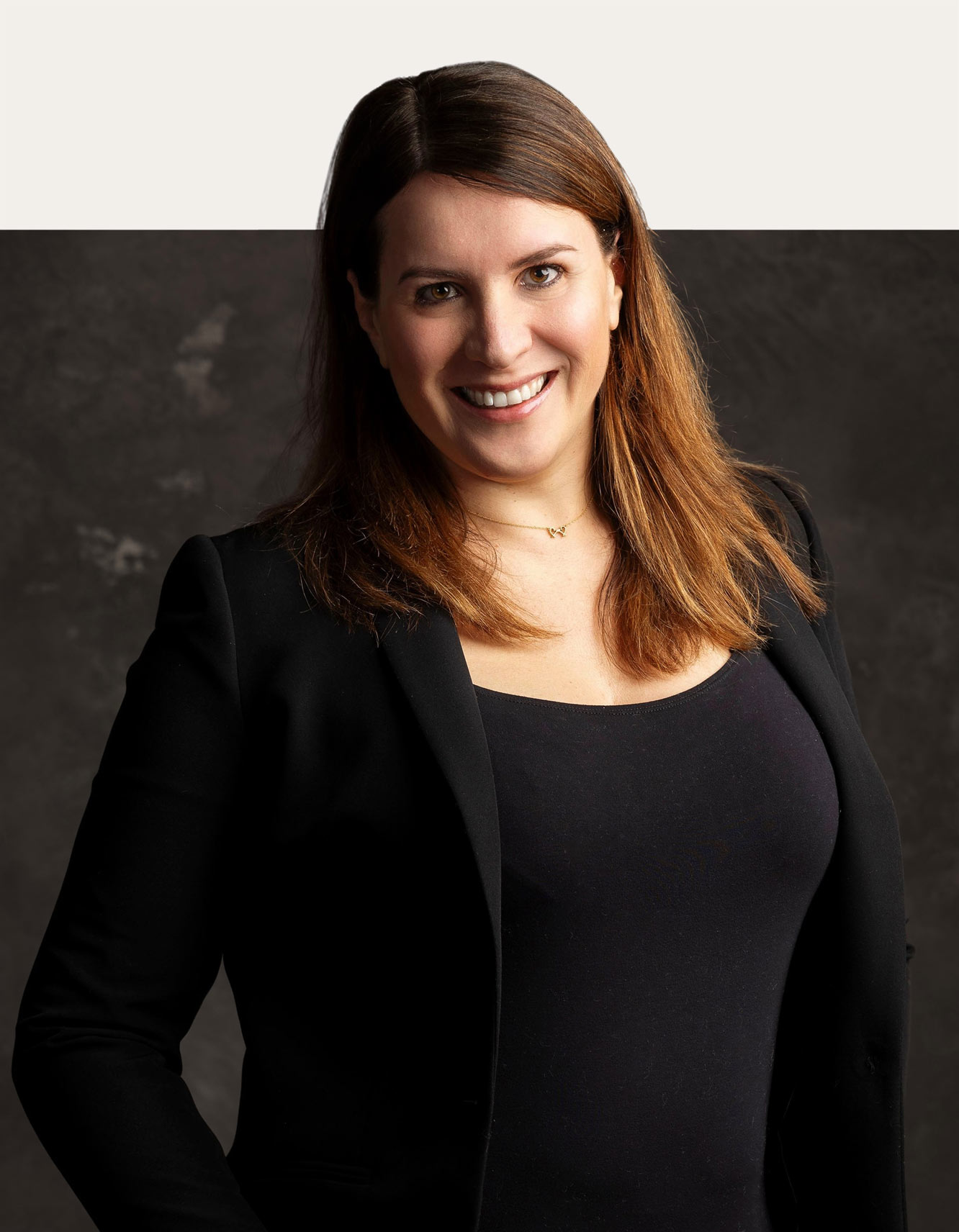 Avv. Alessandra Lucchesi